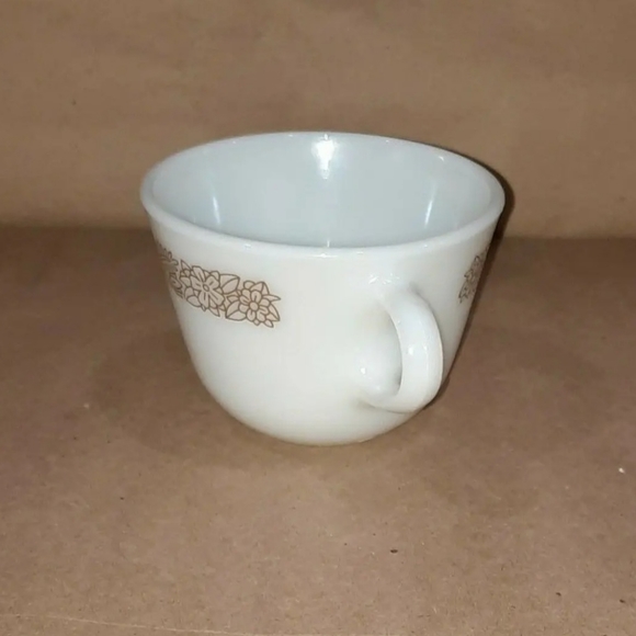 Vintage Pyrex Glass Woodland Mug Cup - Picture 4 of 8